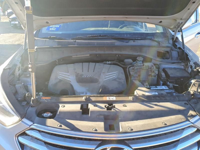 2013 Hyundai Santa fe gls