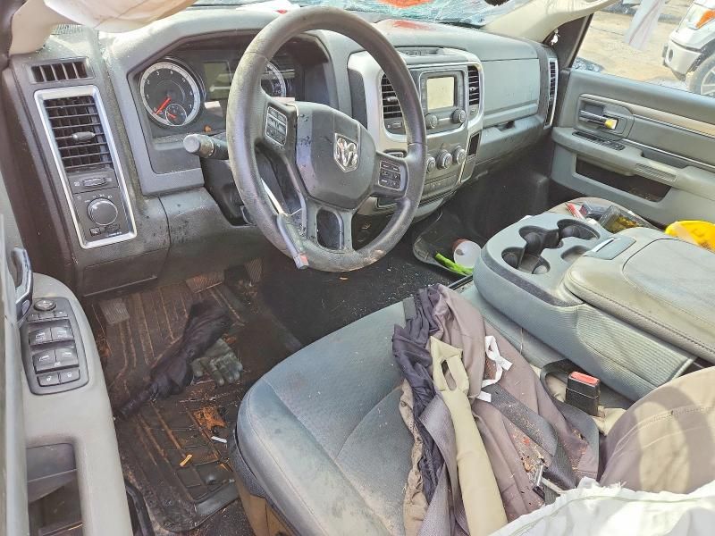 2019 Dodge Ram 1500 Classic slt