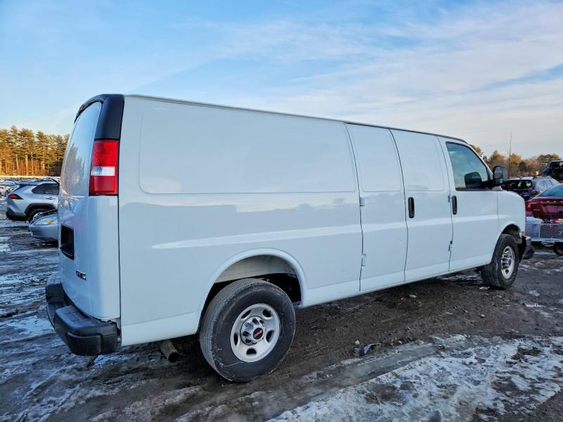 2025 GMC Savana G3500