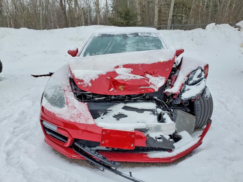 2023 Porsche Panamera 4S E-hybrid