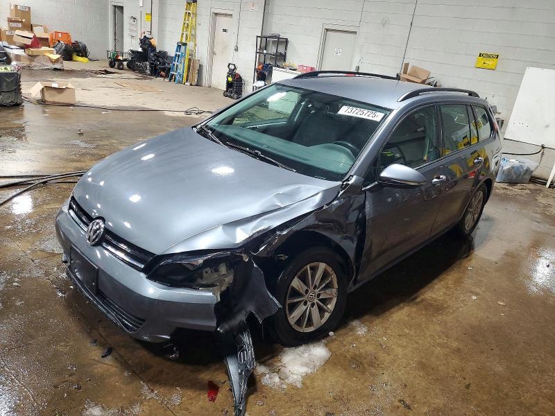 2017 Volkswagen Golf Sportwagen s