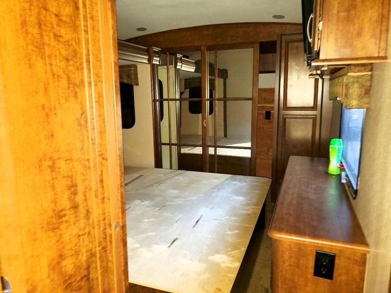 2017 Wildwood 2017 Foresriver Cardinal-Camper