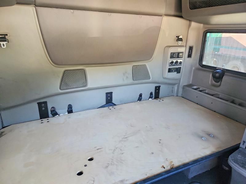 2019 International Lt625 Semi Truck