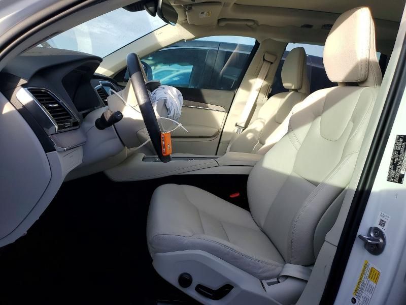 2025 Volvo Xc90 Plus