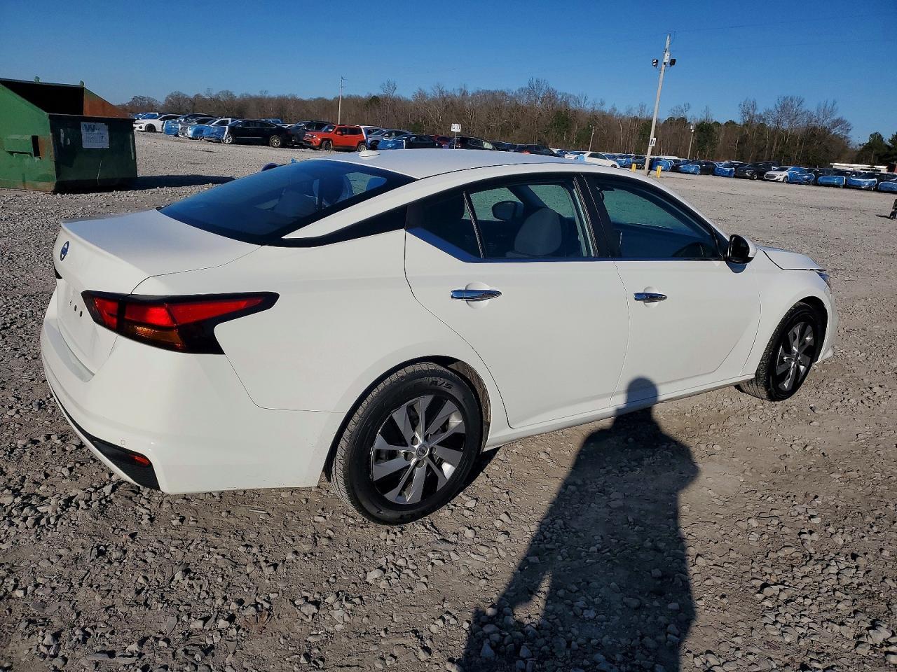 2020 Nissan Altima s