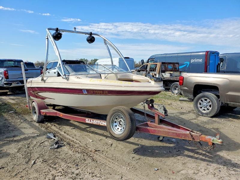 1999 Glastron Boat
