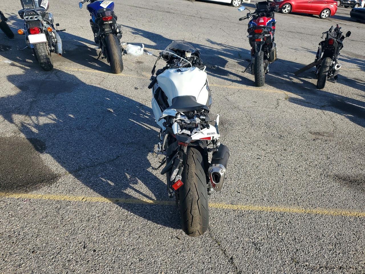 2025 Kawasaki ZX636 K