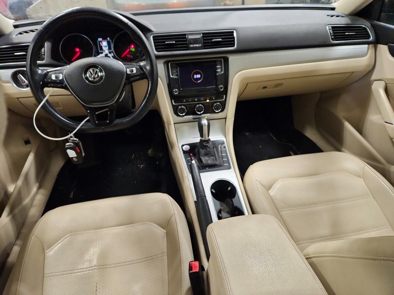 2019 Volkswagen Passat Wolfsburg