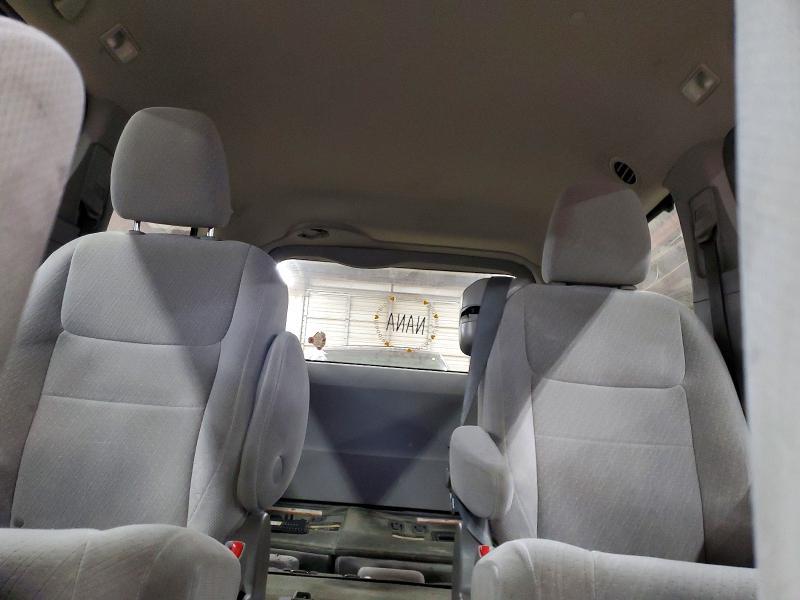 2017 Toyota Sienna le