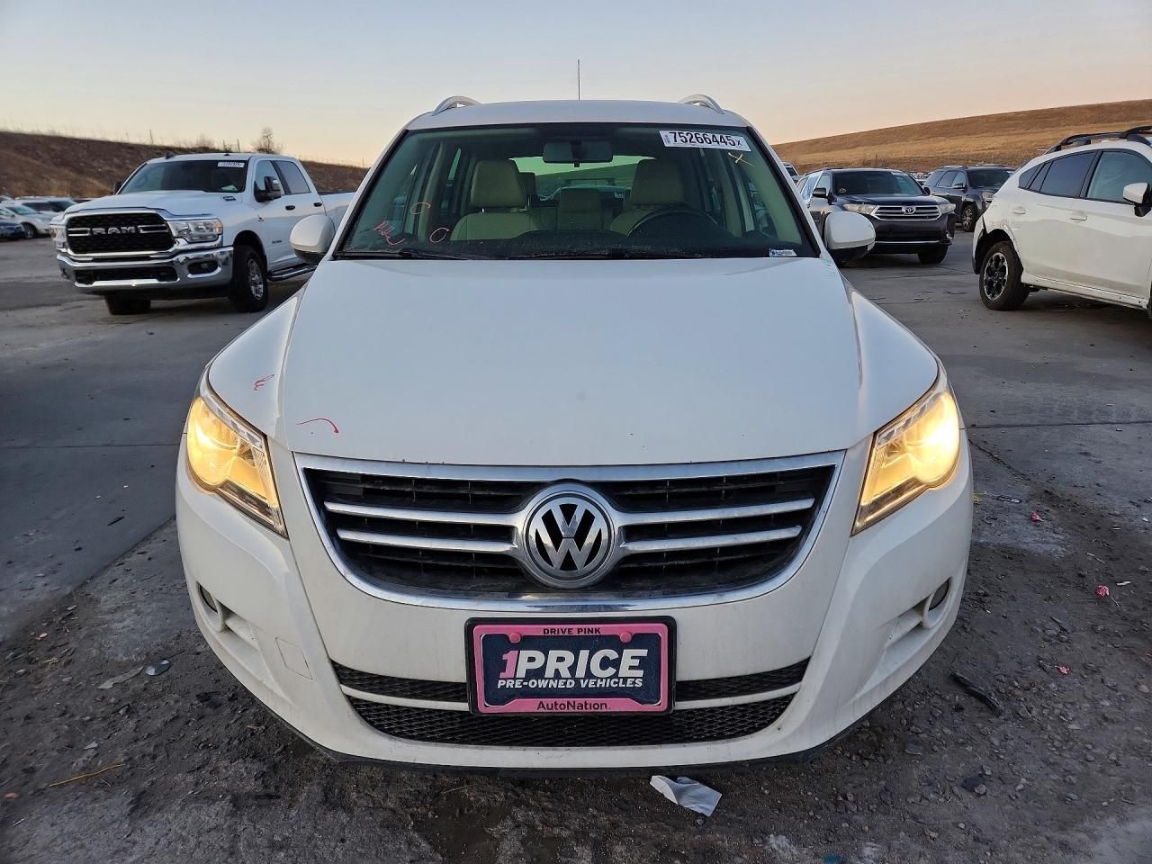 2011 Volkswagen Tiguan s