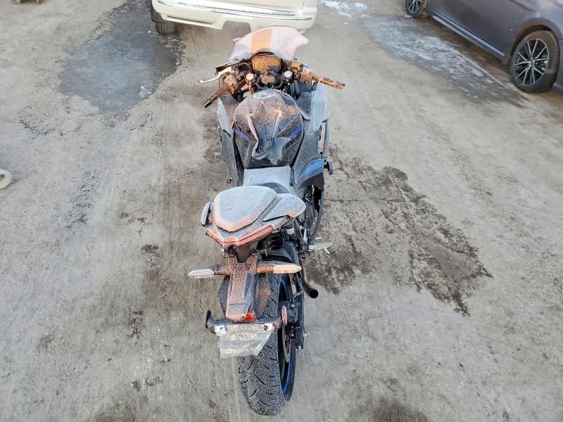 2025 Kawasaki EX500 A