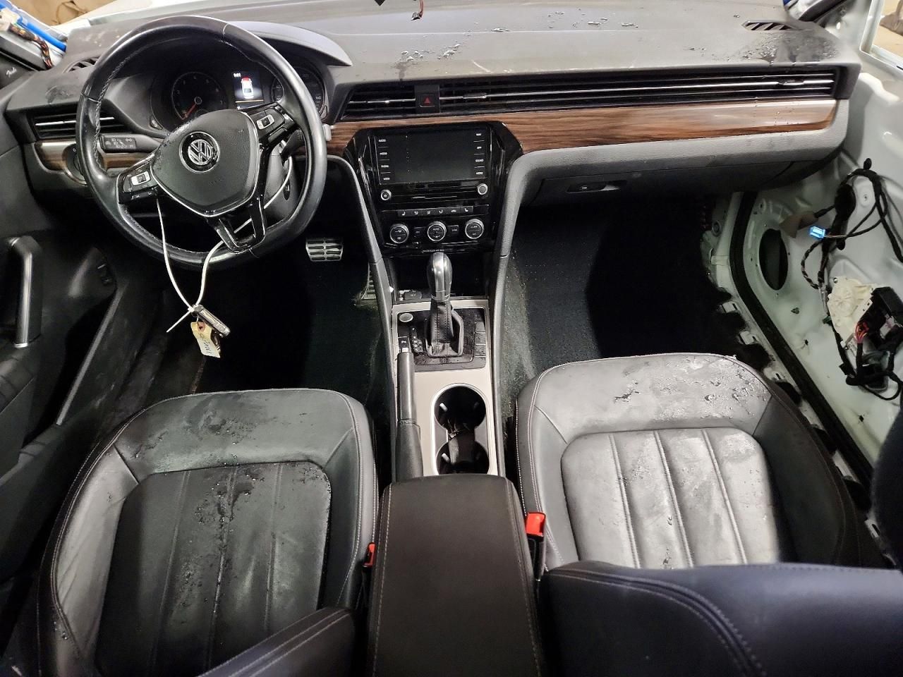 2020 Volkswagen Passat sel