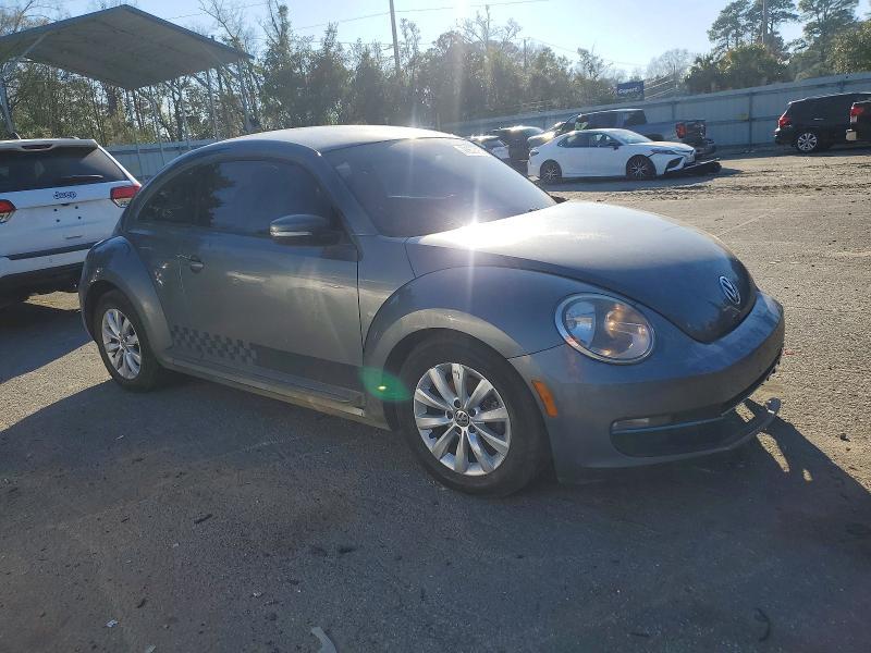 2012 Volkswagen Beetle