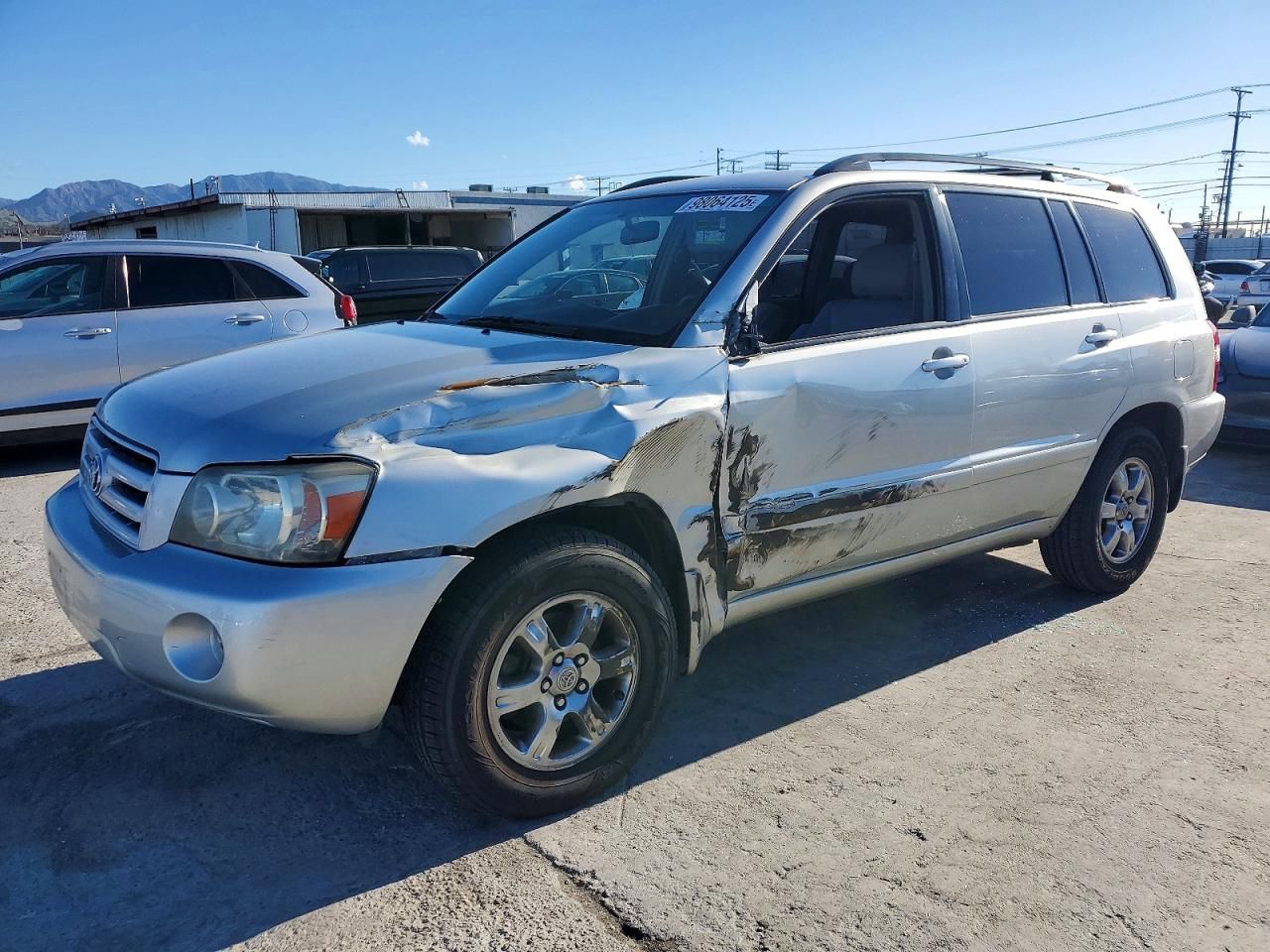 2004 Toyota Highlander Base