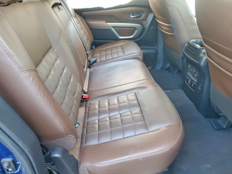 2021 Nissan Titan sv