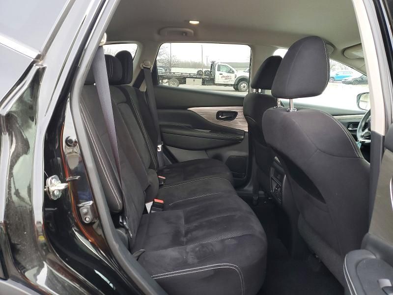 2017 Nissan Murano s