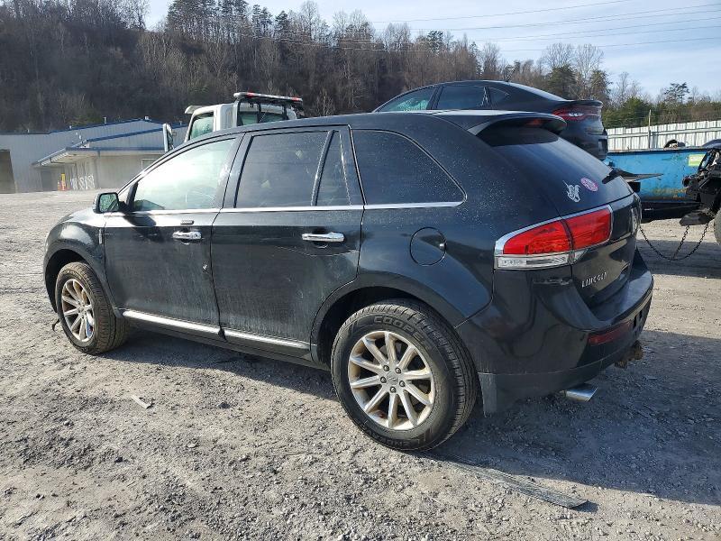 2013 Lincoln Townhouse MKX