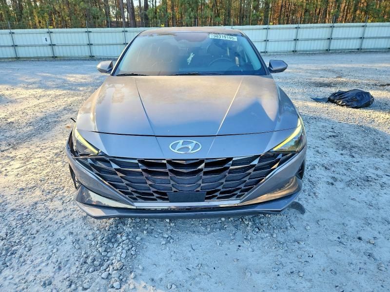 2023 Hyundai Elantra Limited