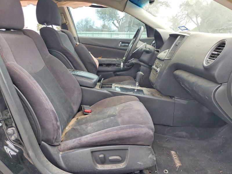 2014 Nissan Maxima s