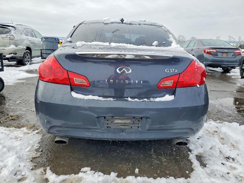 2009 Infinity G37 Sedan x