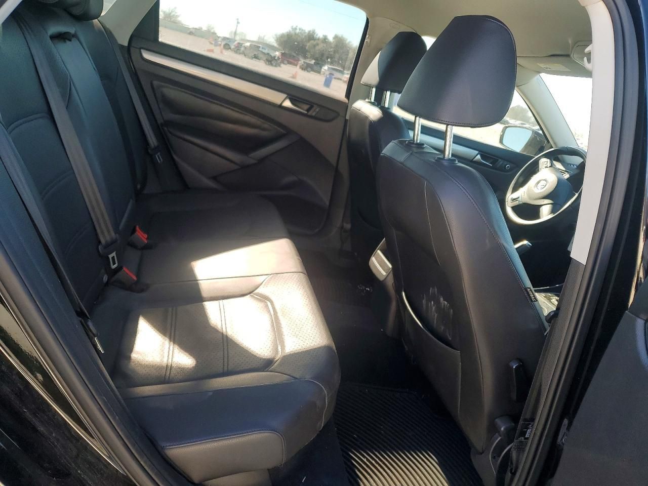 2014 Volkswagen Passat s