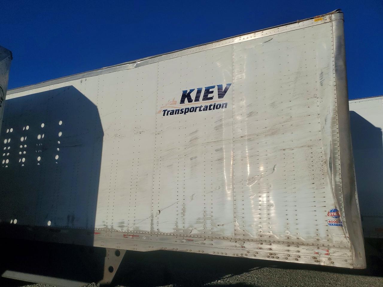 2019 Utility VS2DX DRY Van Trailer