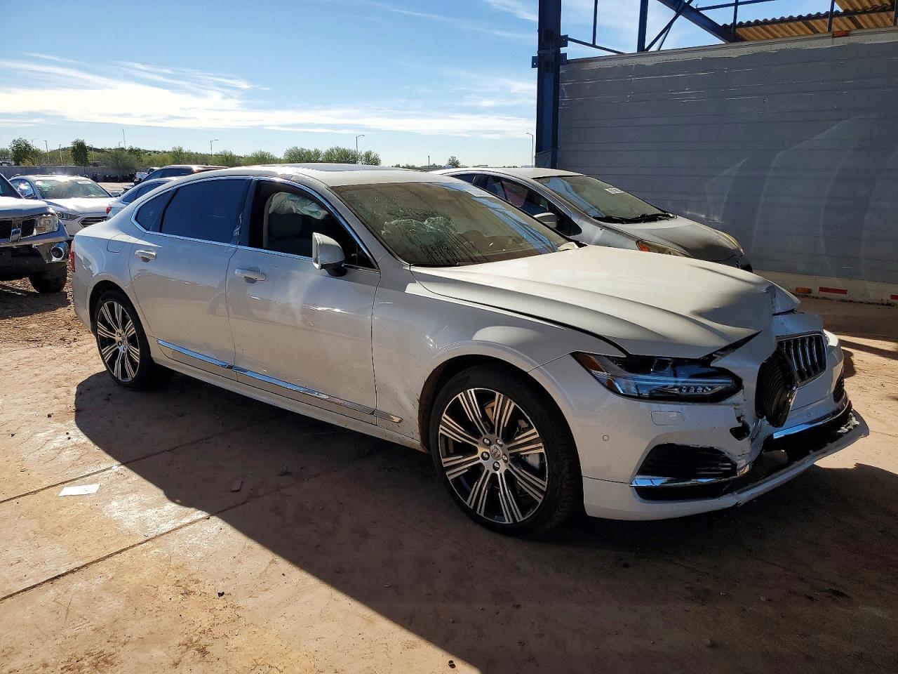2025 Volvo S90 Ultra