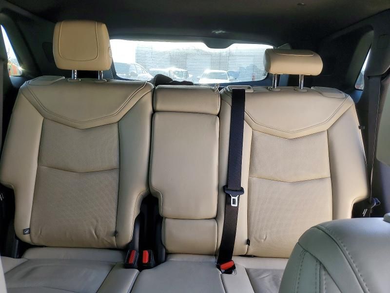 2018 Cadillac XT5 Premium Luxury