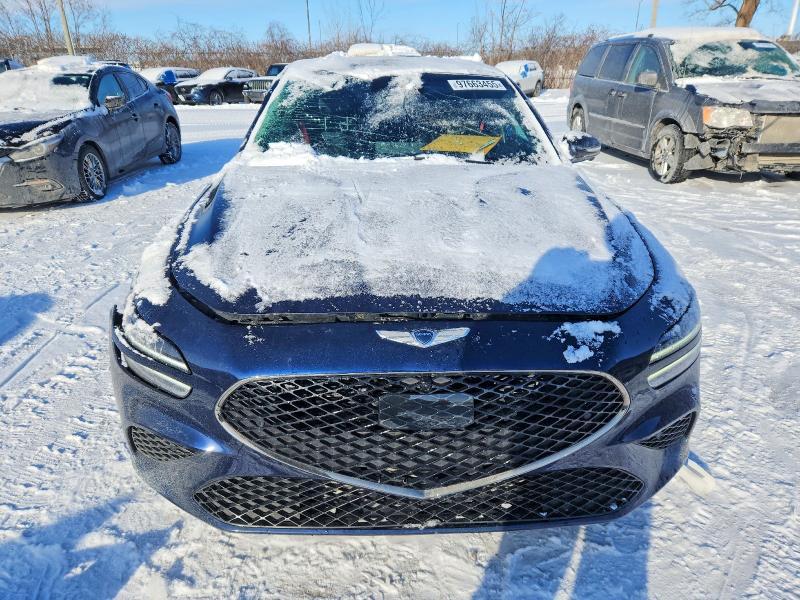 2022 Genesis G70 Base