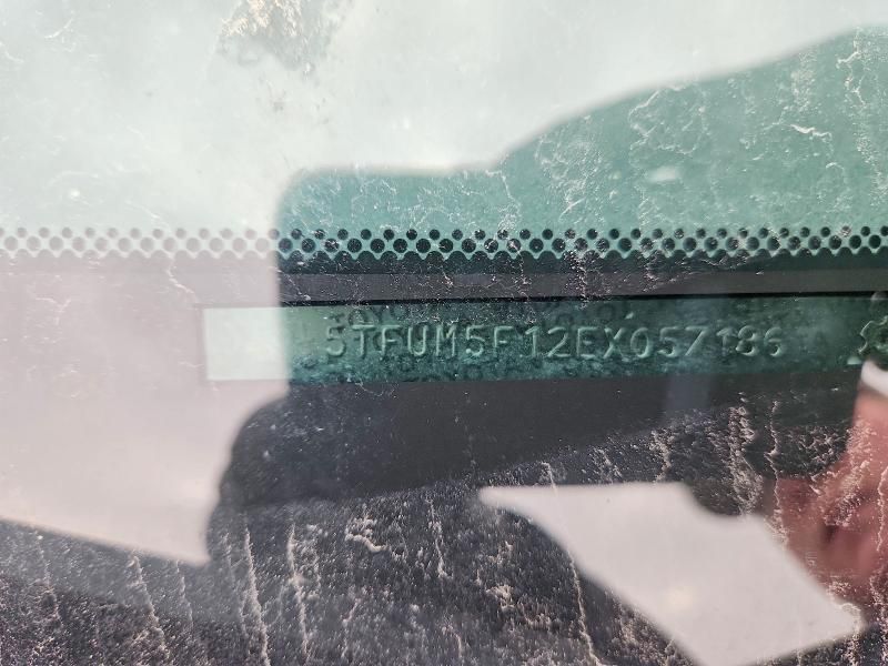 2014 Toyota Tundra Double cab sr