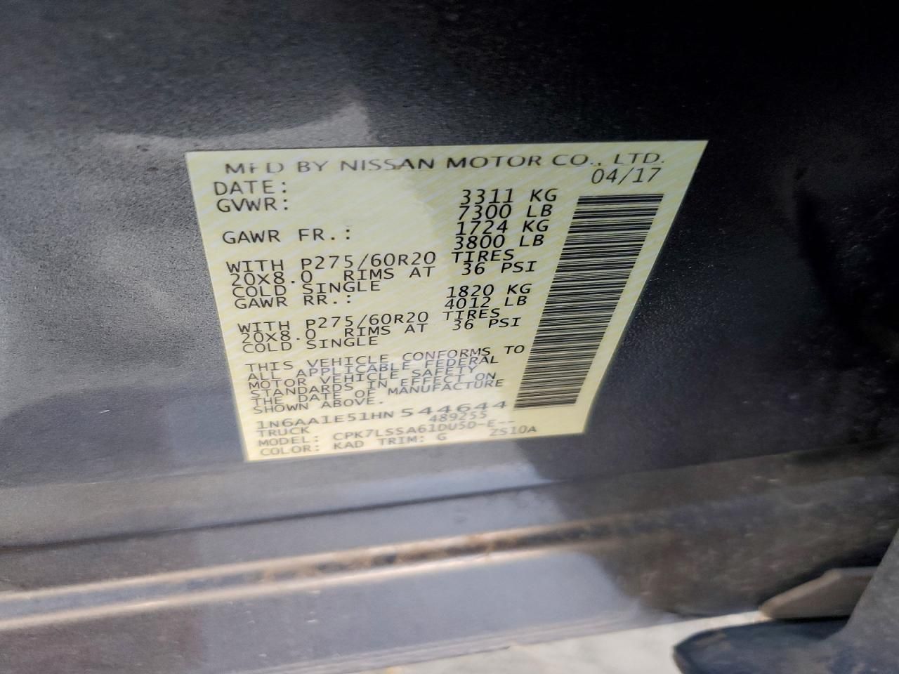 2017 Nissan Titan sv