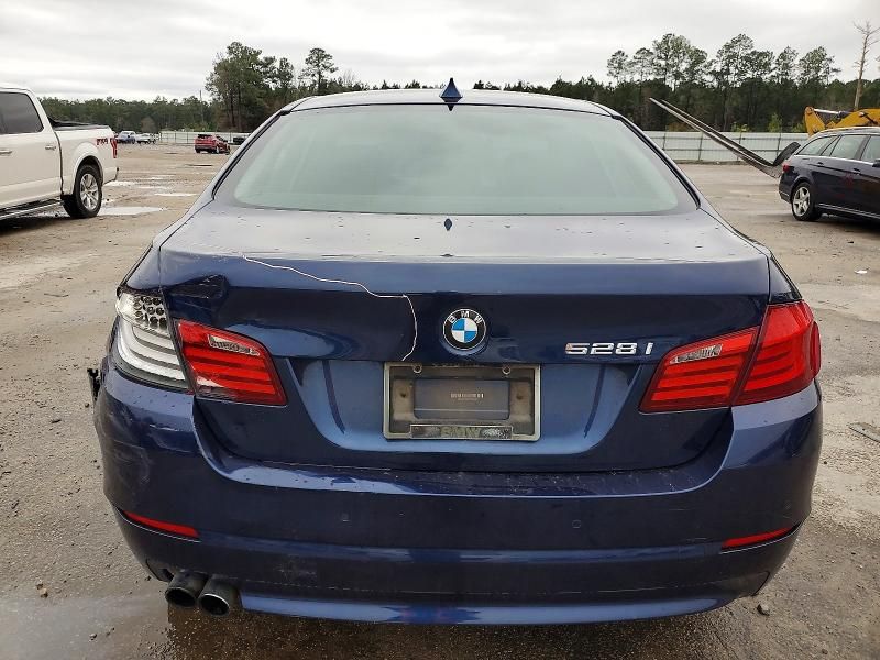 2013 BMW 528 i