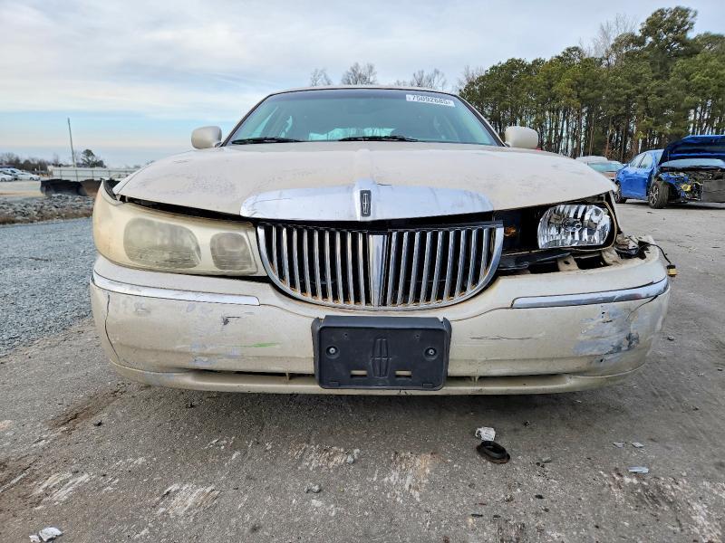 2001 Lincoln Town car Cartier l