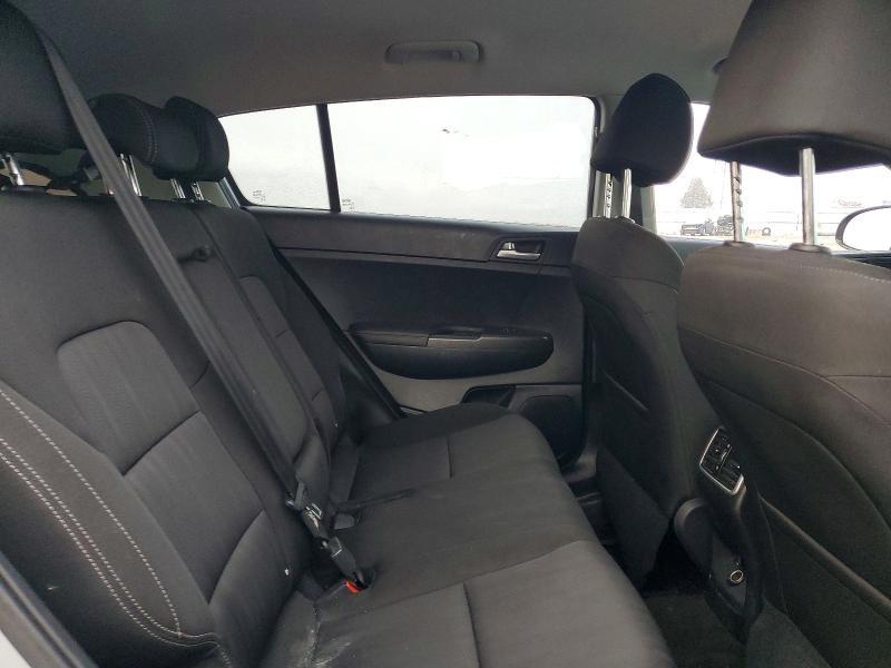 2021 KIA Sportage lx