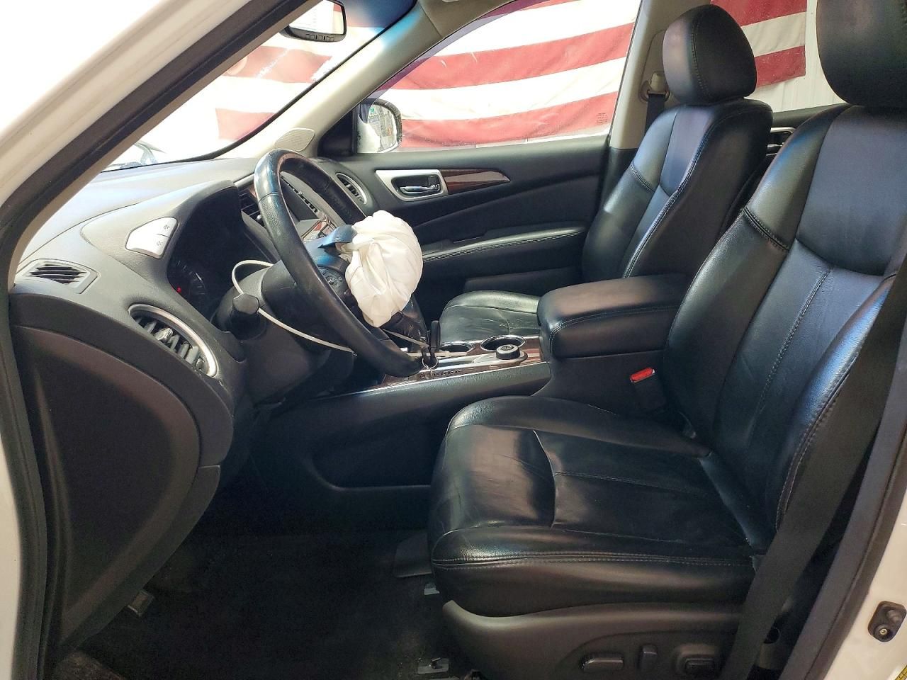 2015 Nissan Pathfinder s