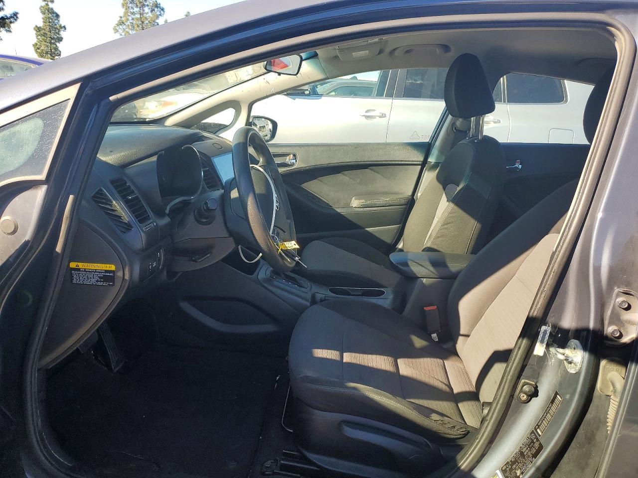 2015 KIA Forte lx