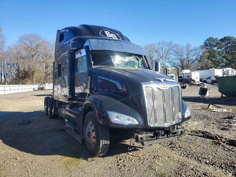 2026 Peterbilt 579 Semi Truck