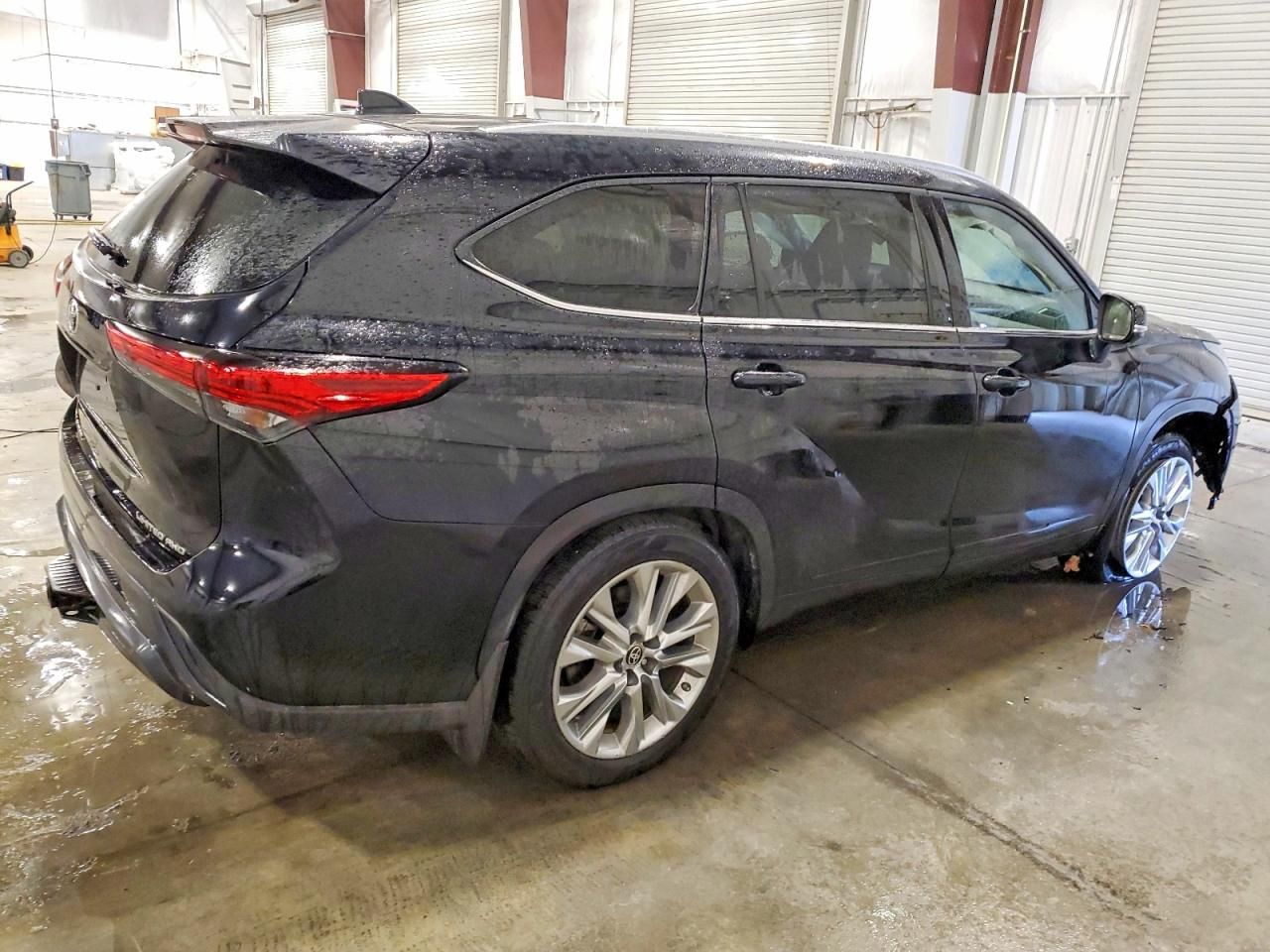 2022 Toyota Highlander Limited