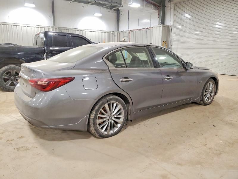 2018 Infiniti Q50 Luxe