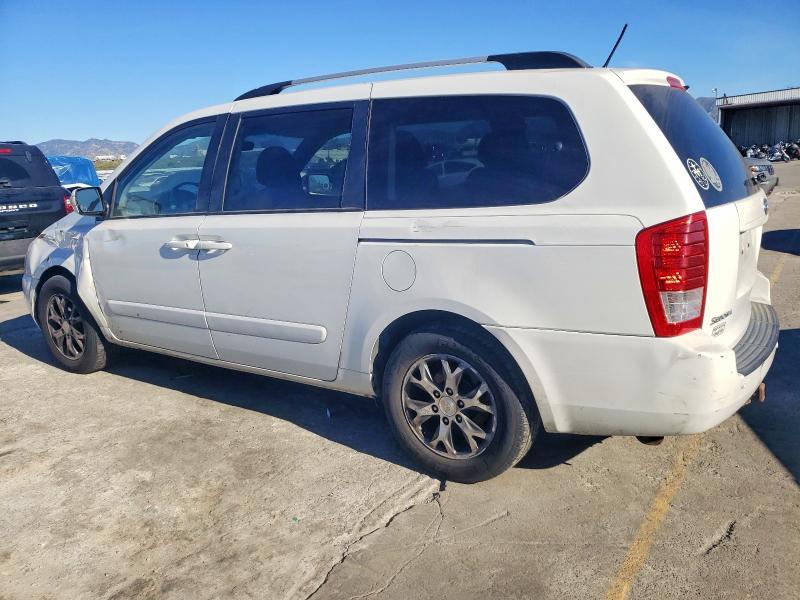 2012 KIA Sedona lx