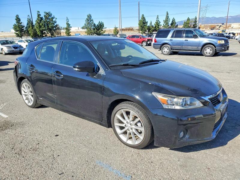 2013 Lexus Ct 200h Base