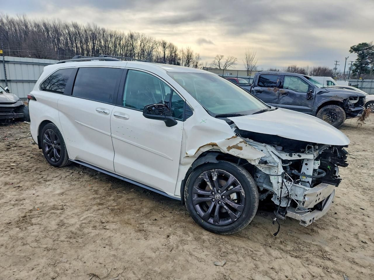 2023 Toyota Sienna xse