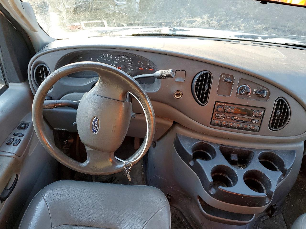 2006 Ford E150 Utility / Service Van