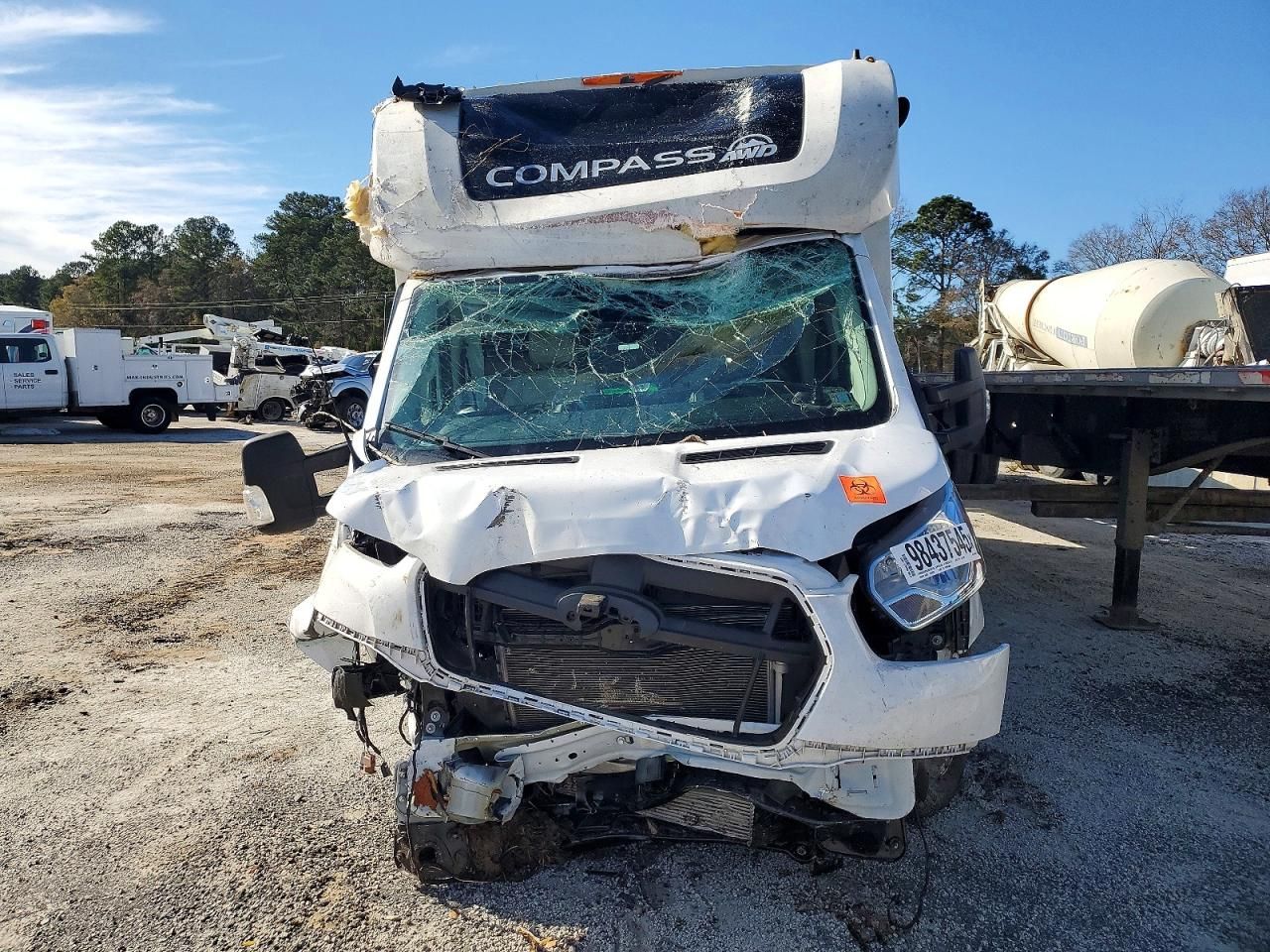 2023 Ford 2022 Ford Transit T