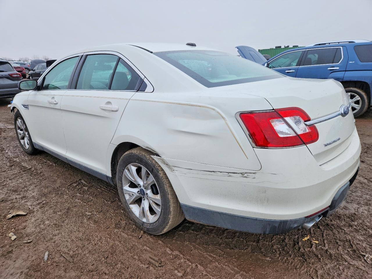 2010 Ford Taurus sel