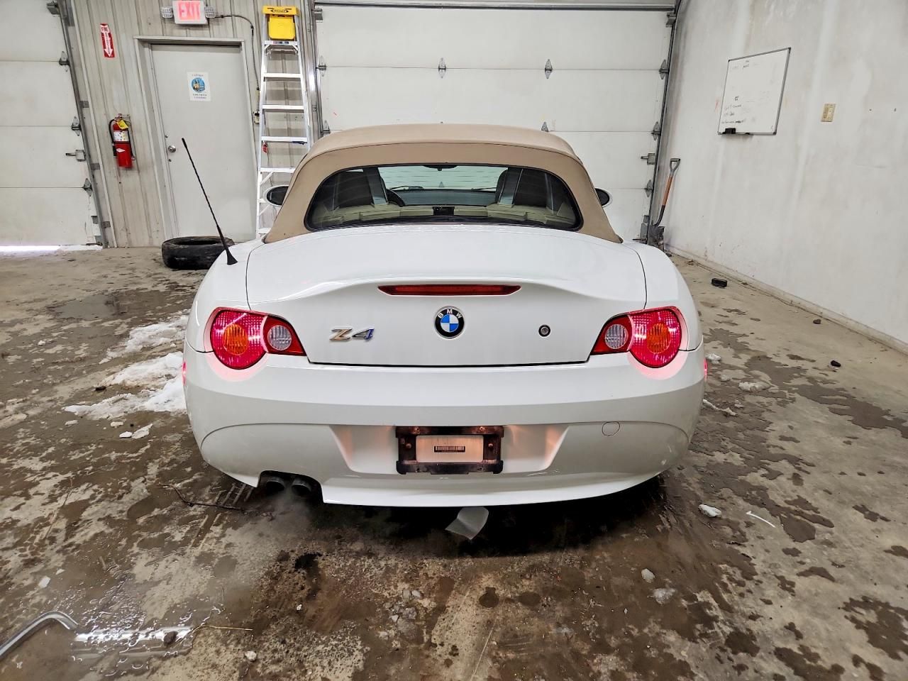 2004 BMW Z4 2.5