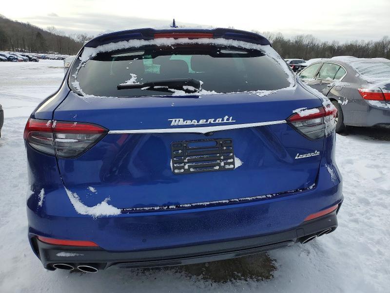 2023 Maserati Levante Modena
