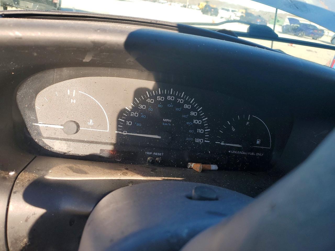 2000 Chrysler Voyager