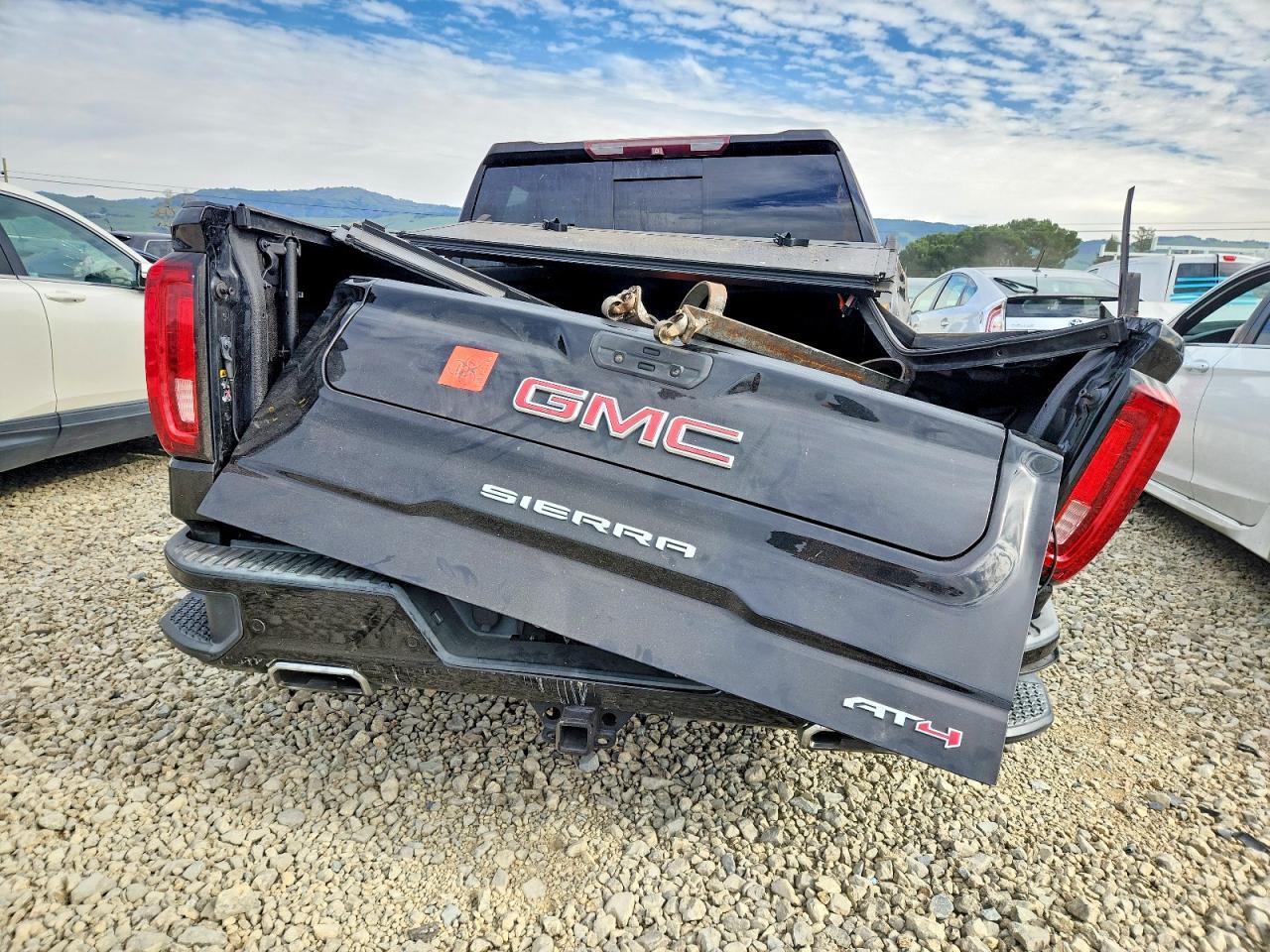 2019 GMC Sierra K1500 AT4