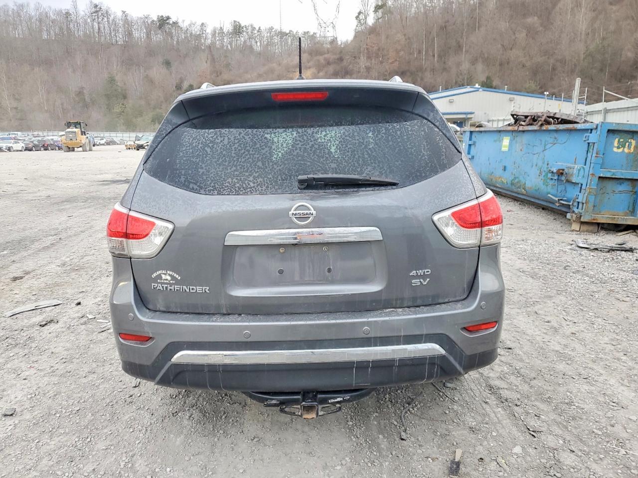 2016 Nissan Pathfinder s